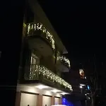 Braschi 8 Alojamento de Acomodação e Pequeno-almoço *