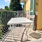Alojamento de Acomodação e Pequeno-almoço Braschi 8 *