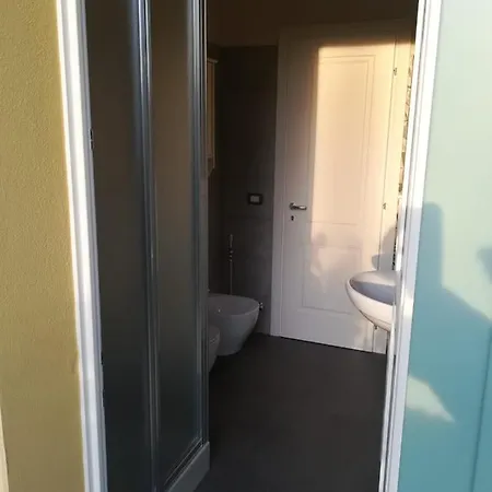 Braschi 8 Panzió Zola Predosa