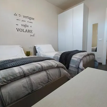 Braschi 8 Bed and Breakfast *