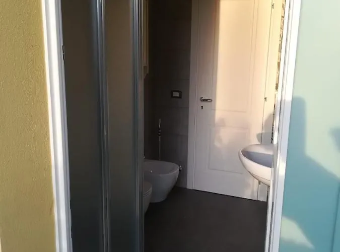 Braschi 8 Oda ve Kahvaltı Zola Predosa