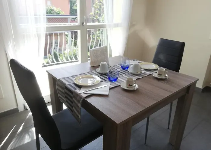 Braschi 8 * צולה פרדוסה